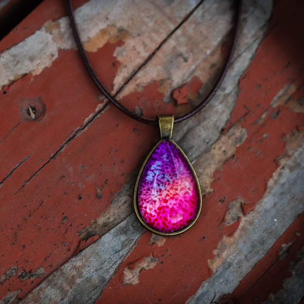 Pendant necklace